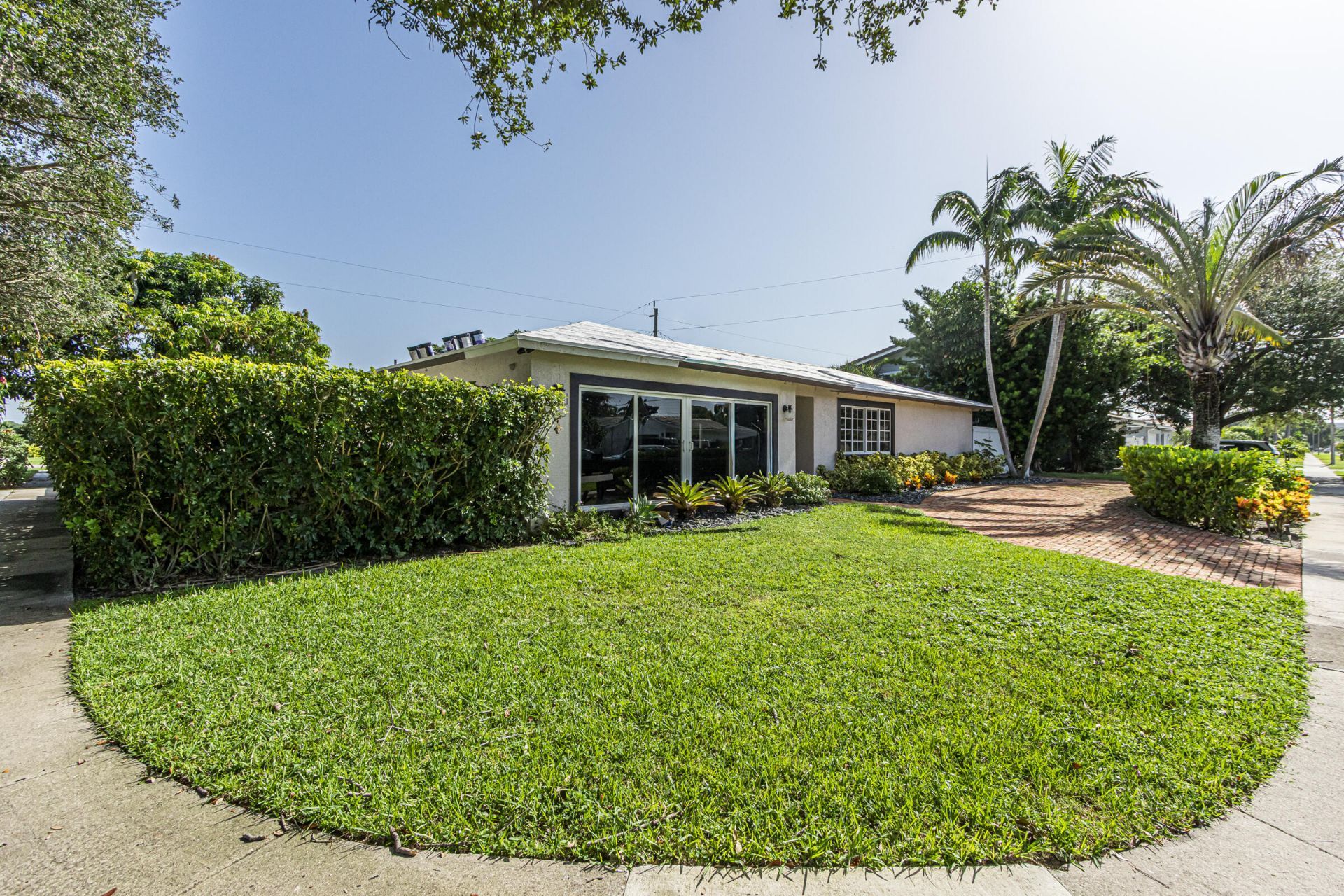 1 Tam O Shanter Lane, Boca Raton, FL 33431 Photo