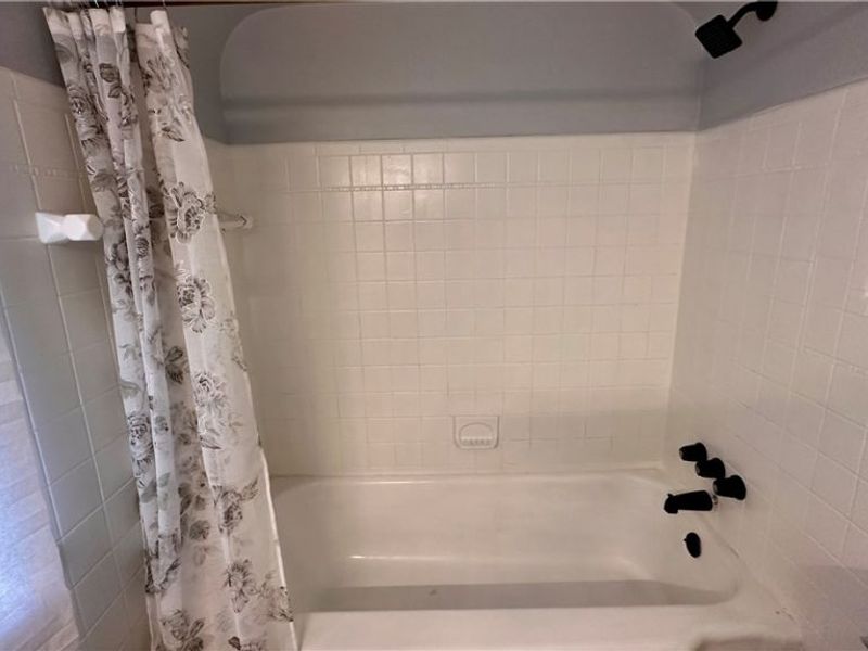 3700 Blanche Avenue, Cleveland Heights, OH 44118 Photo 28