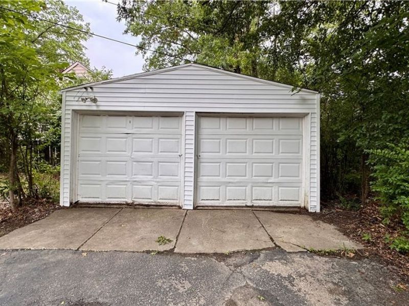 3700 Blanche Avenue, Cleveland Heights, OH 44118 Photo 5