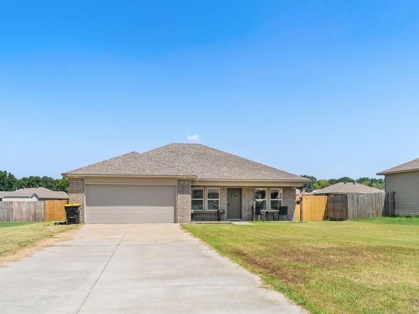 18 Cindy Court , Ward, AR 72176