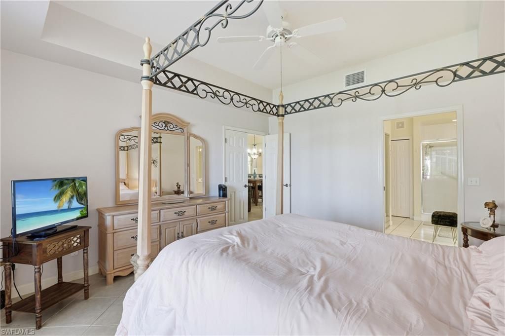 6700 Beach Resort Dr , Unit 13, Naples, FL 34114 Photo