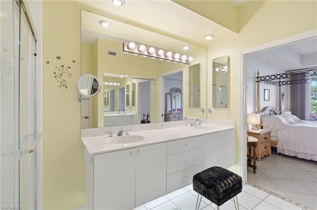 6700 Beach Resort Dr , Unit 13, Naples, FL 34114 Photo