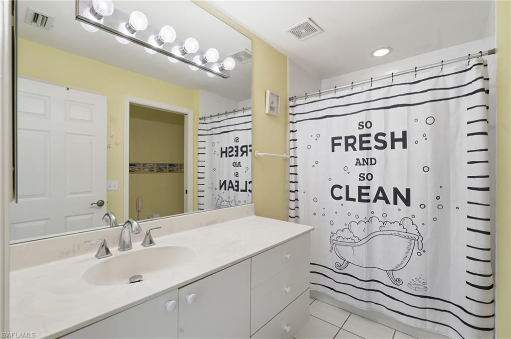 6700 Beach Resort Dr , Unit 13, Naples, FL 34114 Photo