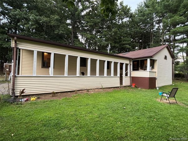 110 Foss Lane , Huguenot, NY 12746