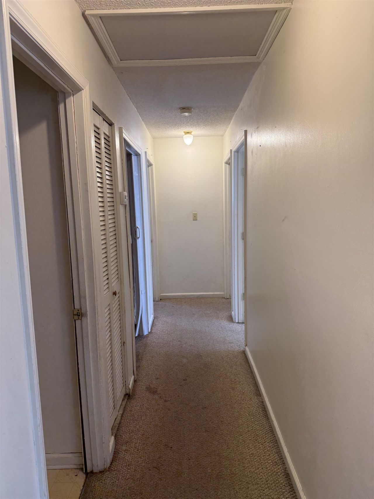 2000 Greens Blvd. Photo 20