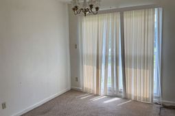 2000 Greens Blvd. photo 4