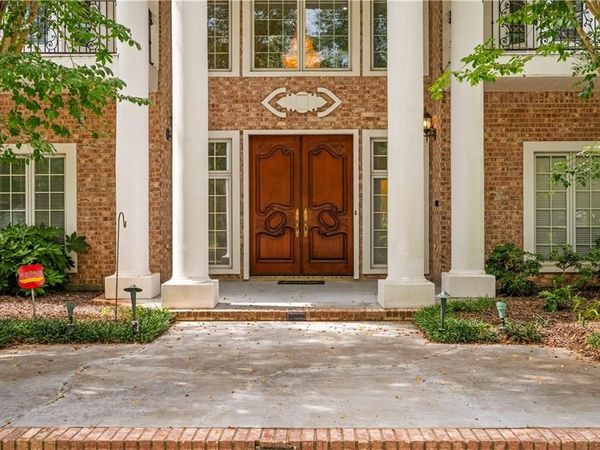 6701 TENNYSON OAKS Lane, Alexandria, LA 71301