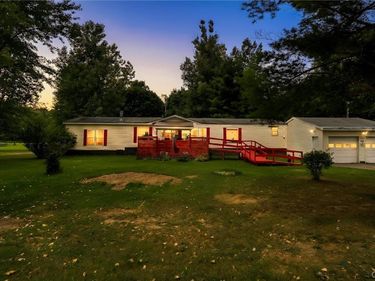 131 Island Road, Phoenix, NY 13135