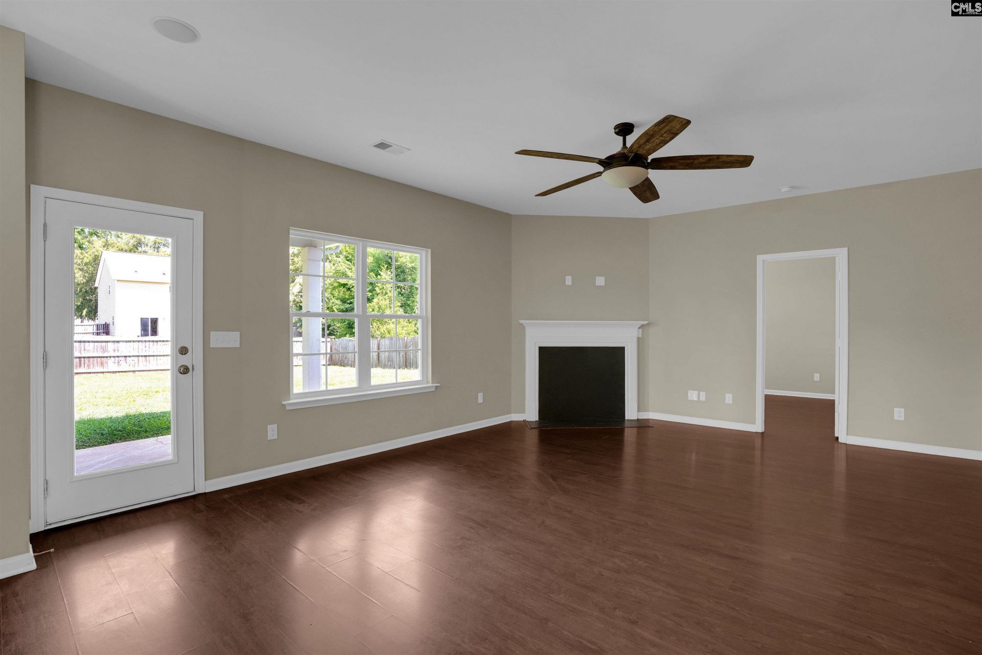 157 Wingspan Way  Photo 16