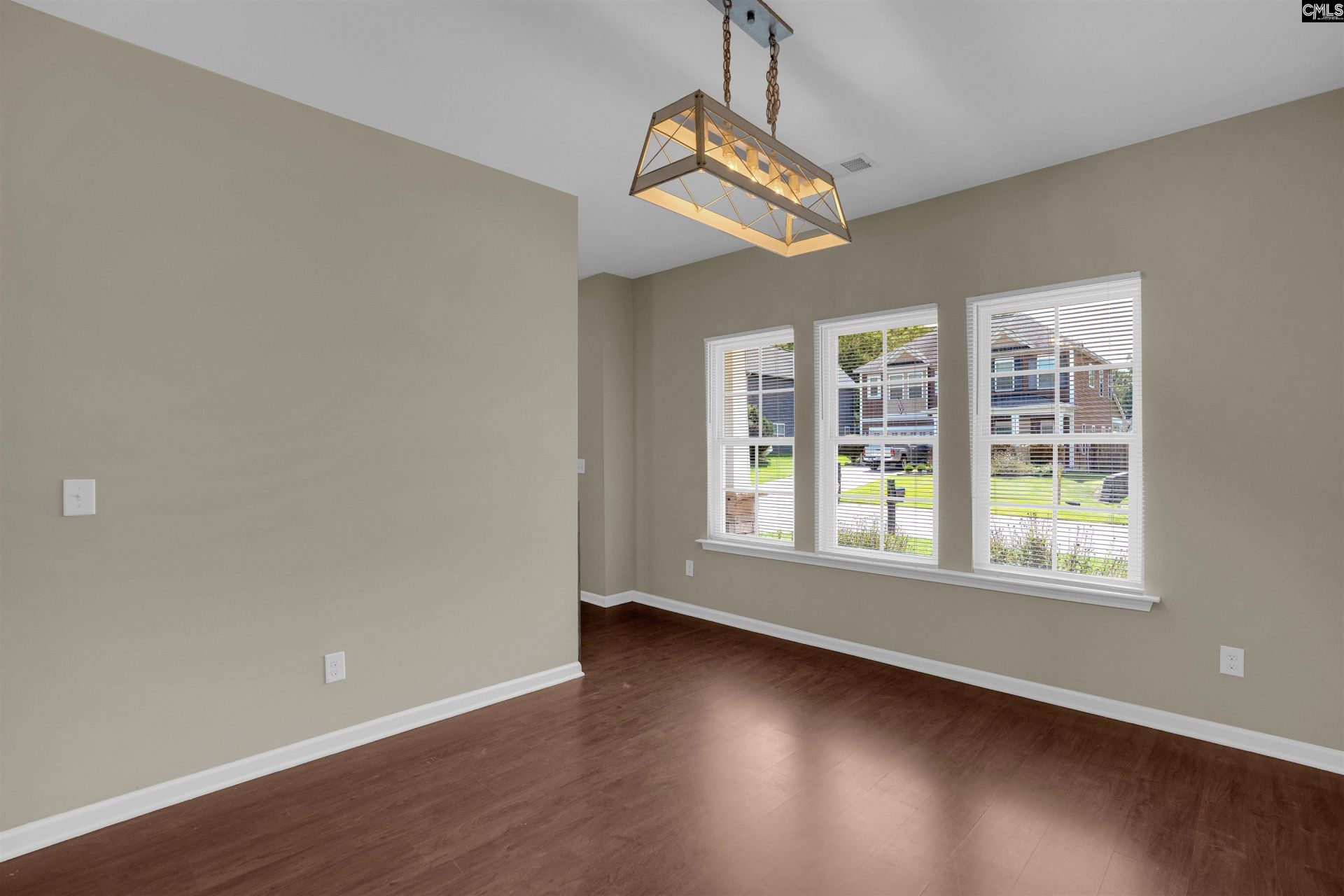 157 Wingspan Way  Photo 6