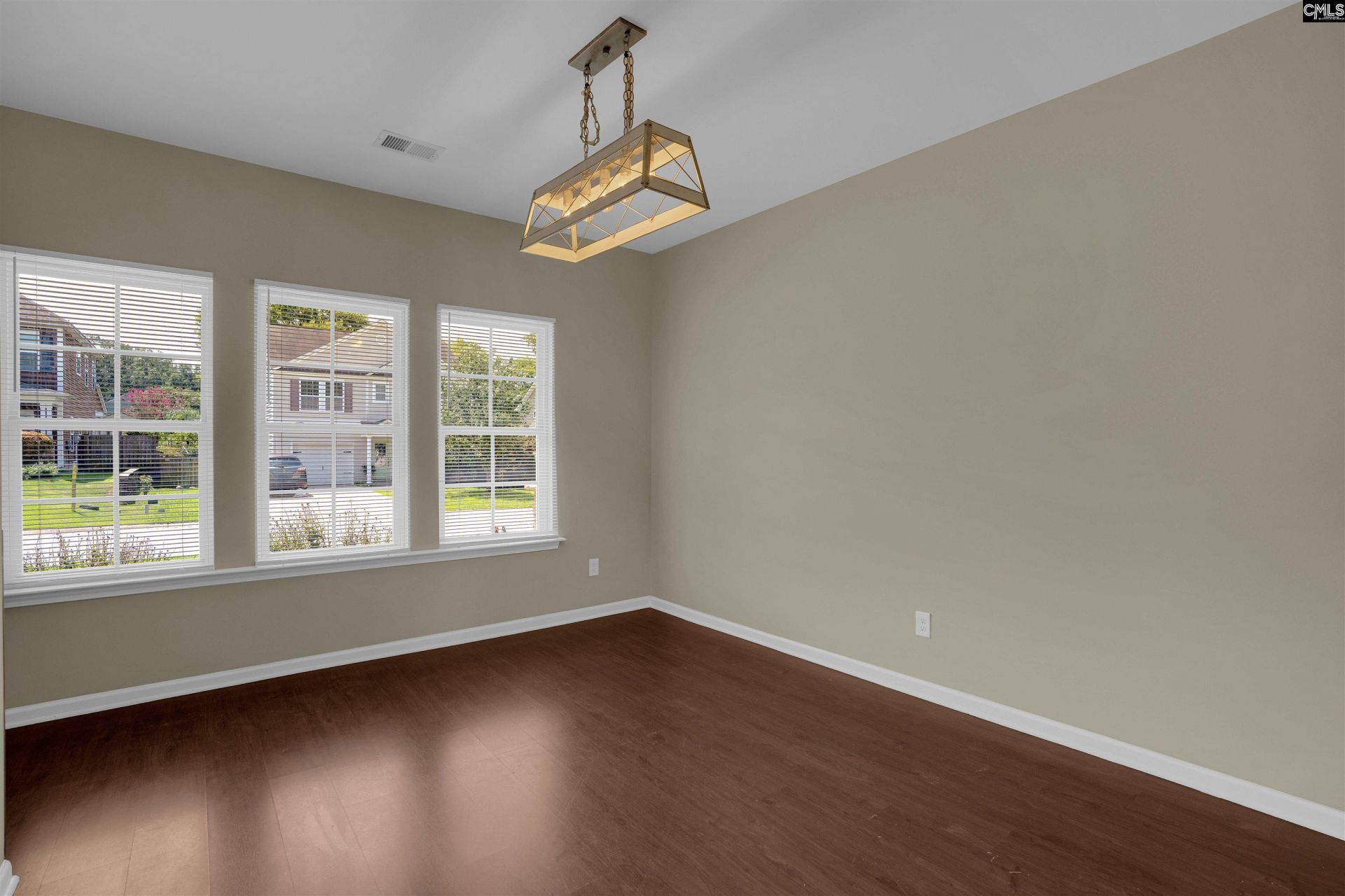 157 Wingspan Way  Photo 7