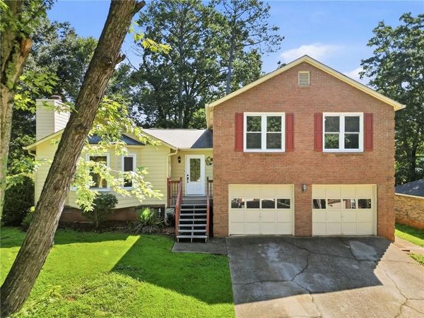 440 Hunters Cove Court , Lawrenceville, GA 30044