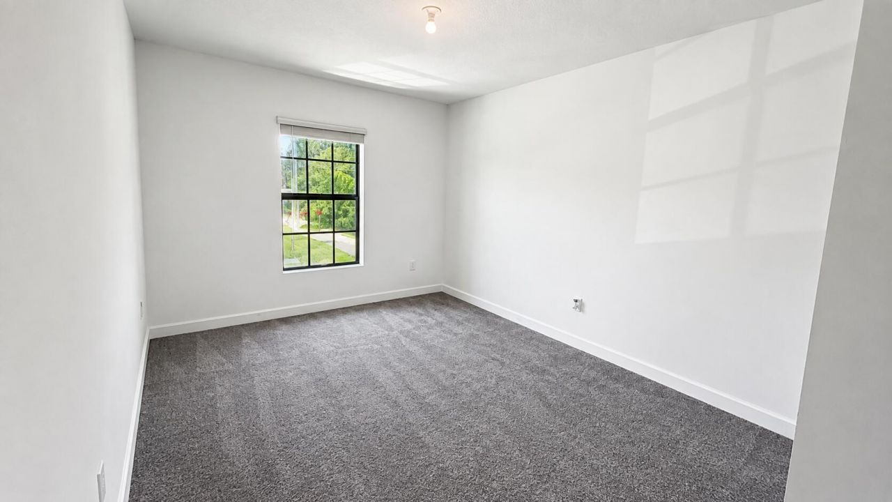 4414 Hemlock Drive, Riviera Beach, FL 33410 Photo