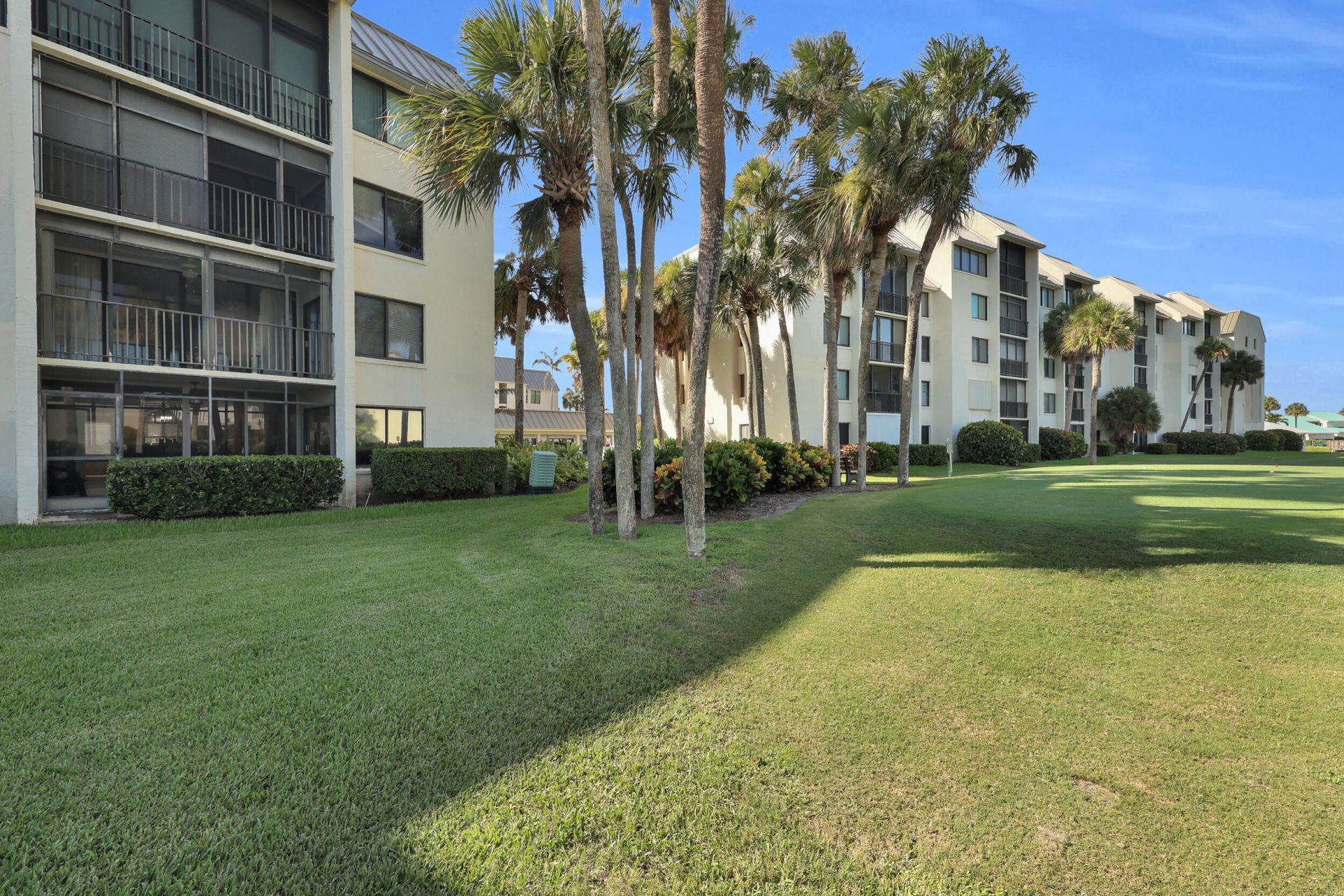 2400 S Ocean Drive, Unit 2215, Fort Pierce, FL 34949 Photo