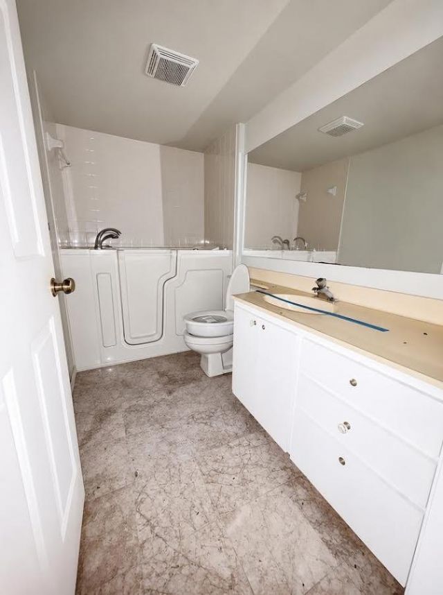 3540 Whitehall Drive, Unit 105, West Palm Beach, FL 33401 Photo