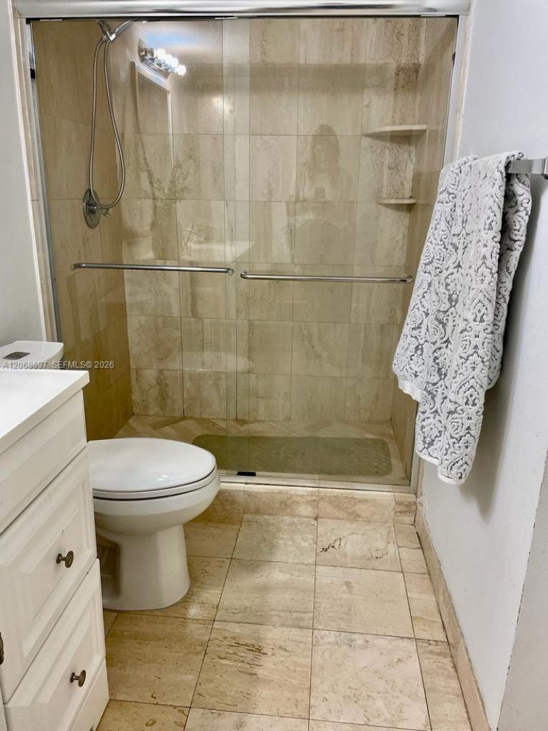 3600 Mystic Pointe Dr , Unit 1010, Aventura, FL 33180 Photo