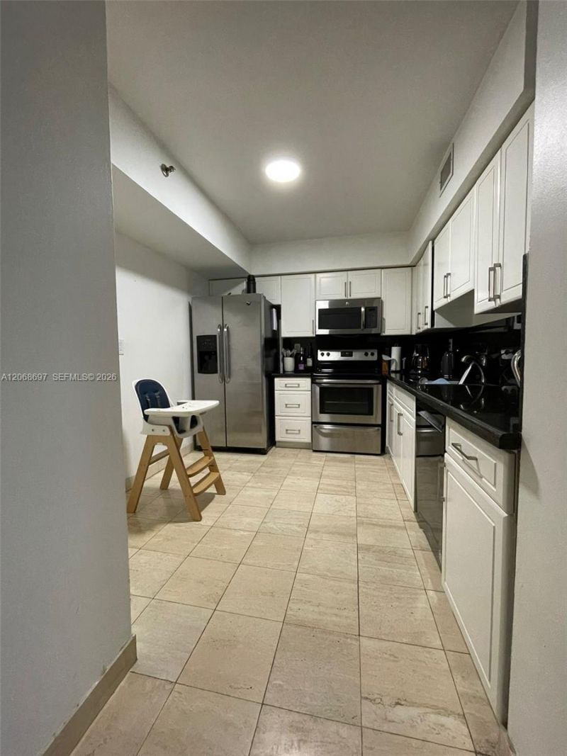 3600 Mystic Pointe Dr , Unit 1010, Aventura, FL 33180 Photo