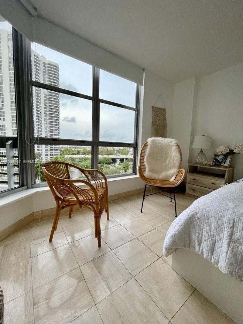 3600 Mystic Pointe Dr , Unit 1010, Aventura, FL 33180 Photo