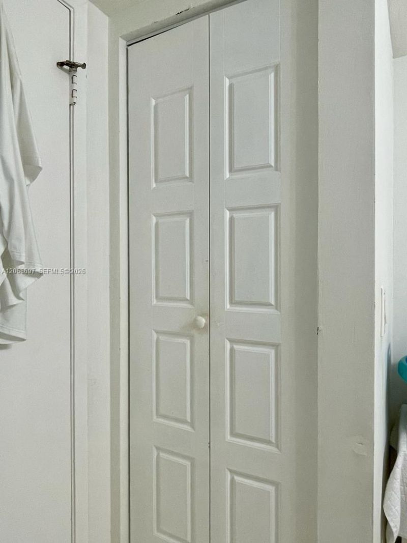 3600 Mystic Pointe Dr , Unit 1010, Aventura, FL 33180 Photo