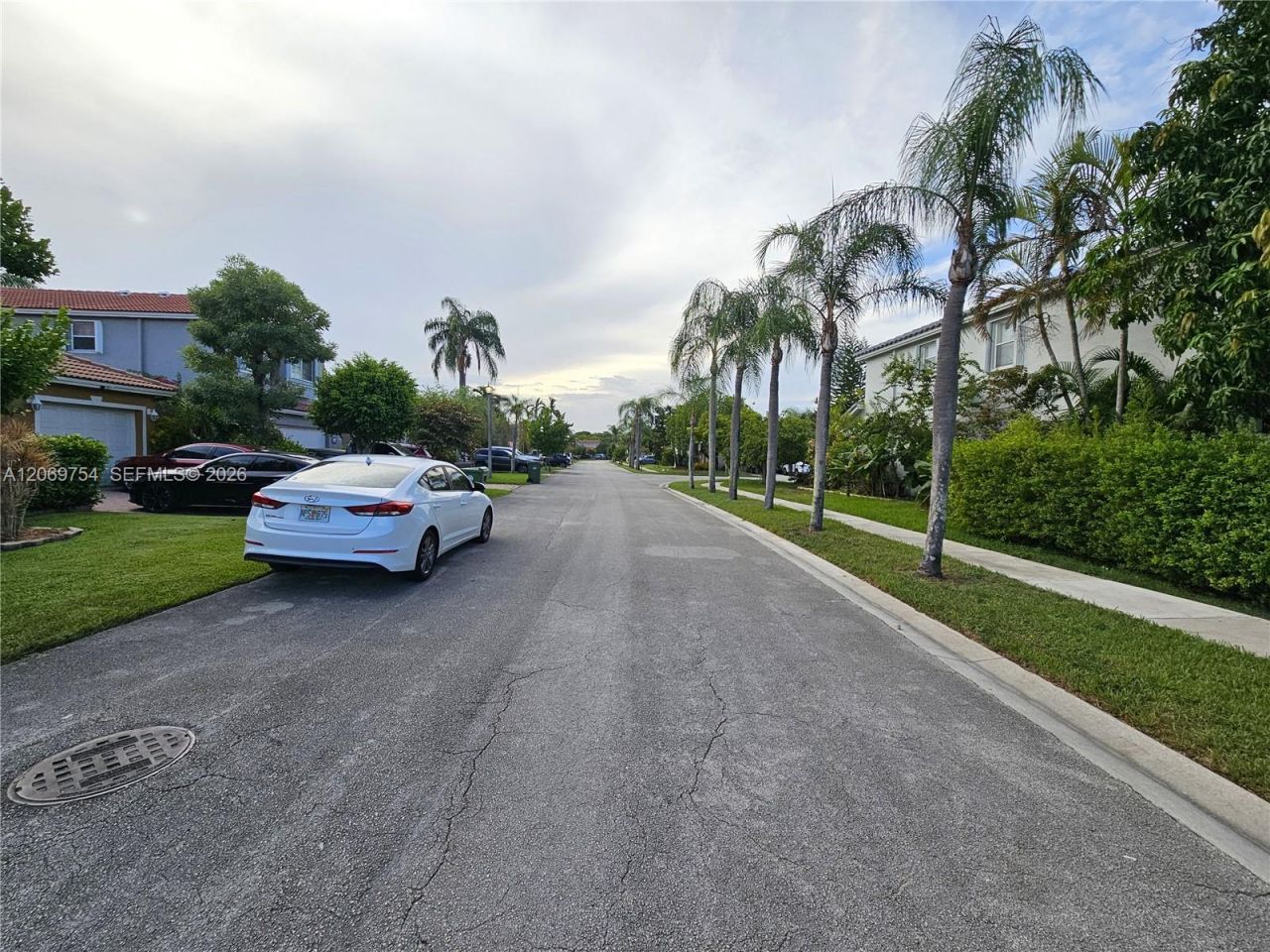 387 NW 107th Ave, Pembroke Pines, FL 33026 Photo