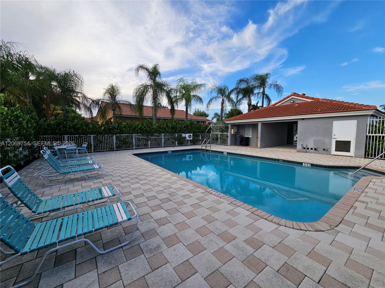 387 NW 107th Ave, Pembroke Pines, FL 33026 Photo