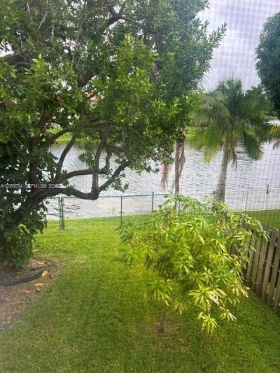 387 NW 107th Ave, Pembroke Pines, FL 33026 Photo