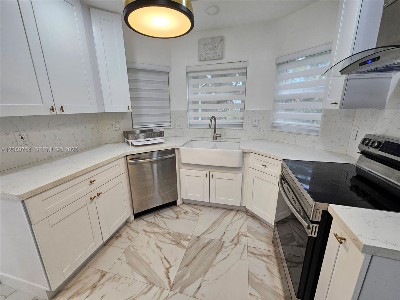 387 NW 107th Ave, Pembroke Pines, FL 33026 Photo