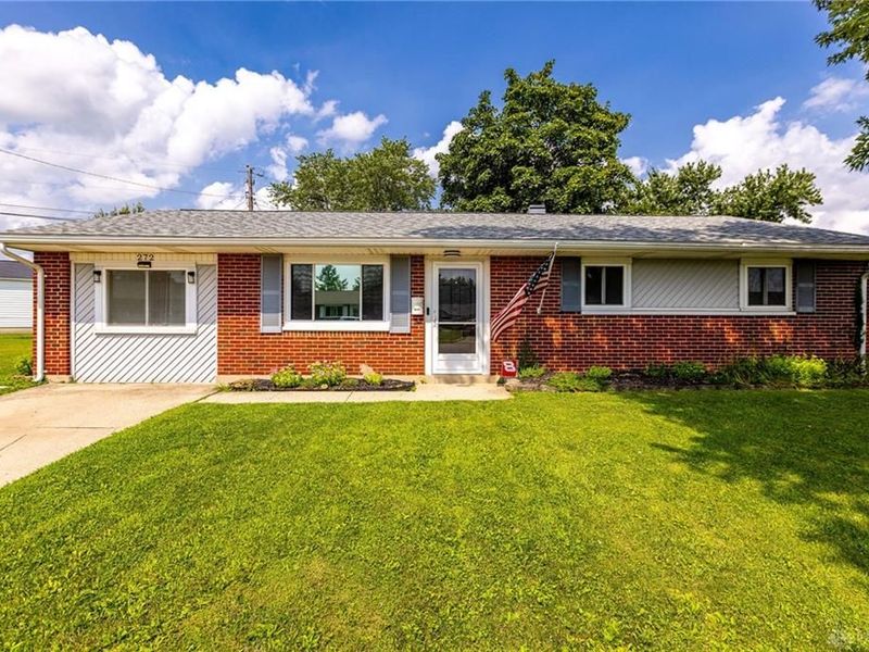 272 Foothill Drive, Brookville, OH 45309 Photo 3