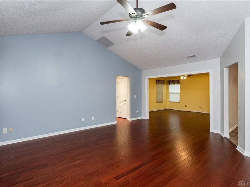1295 Candlelite Lane, Fairborn, OH 45324 Photo 12
