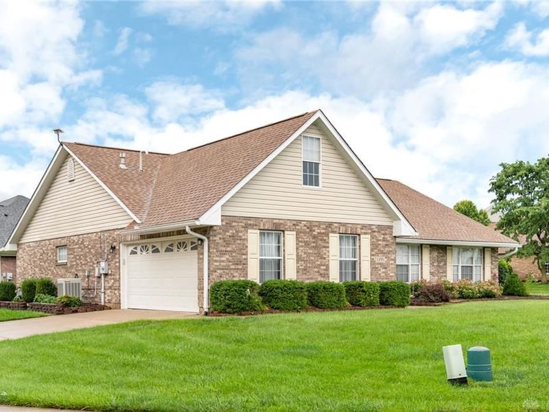 1295 Candlelite Lane, Fairborn, OH 45324 Photo 4