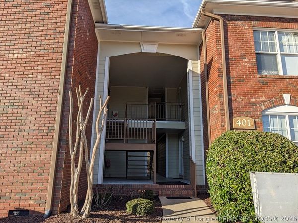 401-2 Meadowland Court, Unit 2, Hope Mills, NC 28348