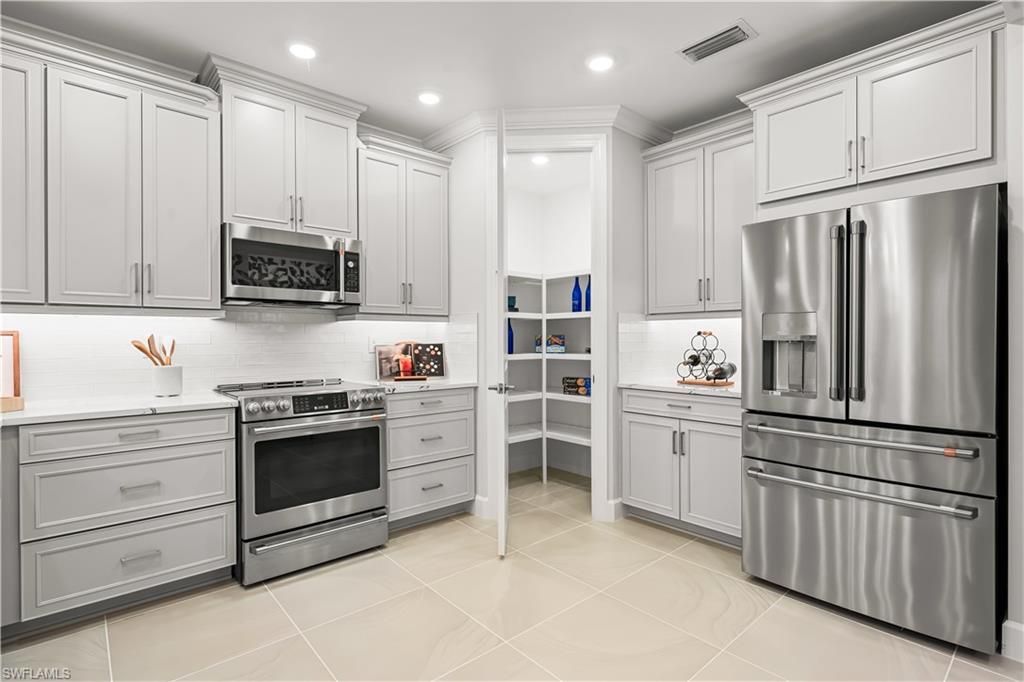 15339 Giardino Dr, Unit 11-103, Naples, FL 34114 Photo