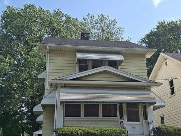 1931 Mansfield Road , Toledo, OH 43613