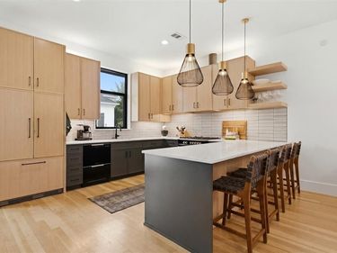 3541 Kalterra, Dallas, TX 75219