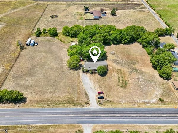 5433 State Highway 160, Whitewright, TX 75491