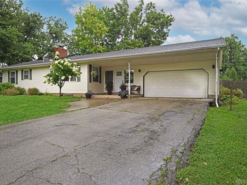 4112 Carondelet Drive, Dayton, OH 45440 Photo 3