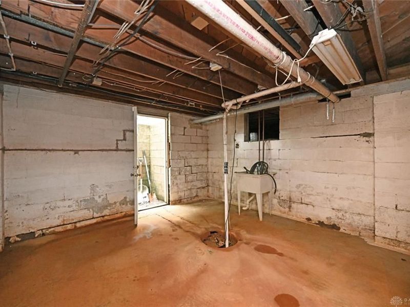 4112 Carondelet Drive, Dayton, OH 45440 Photo 42