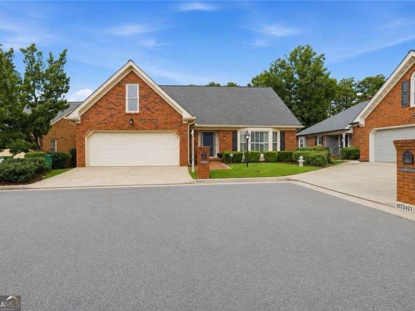1826 Hermitage Place, Decatur, GA 30033