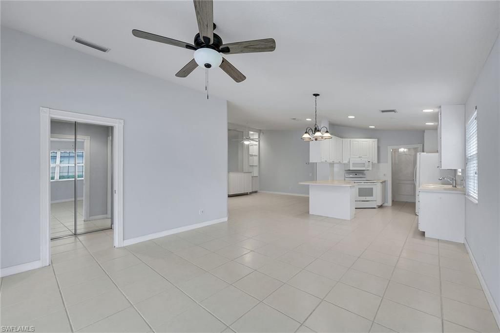 4922 Kingston Way, Naples, FL 34119 Photo