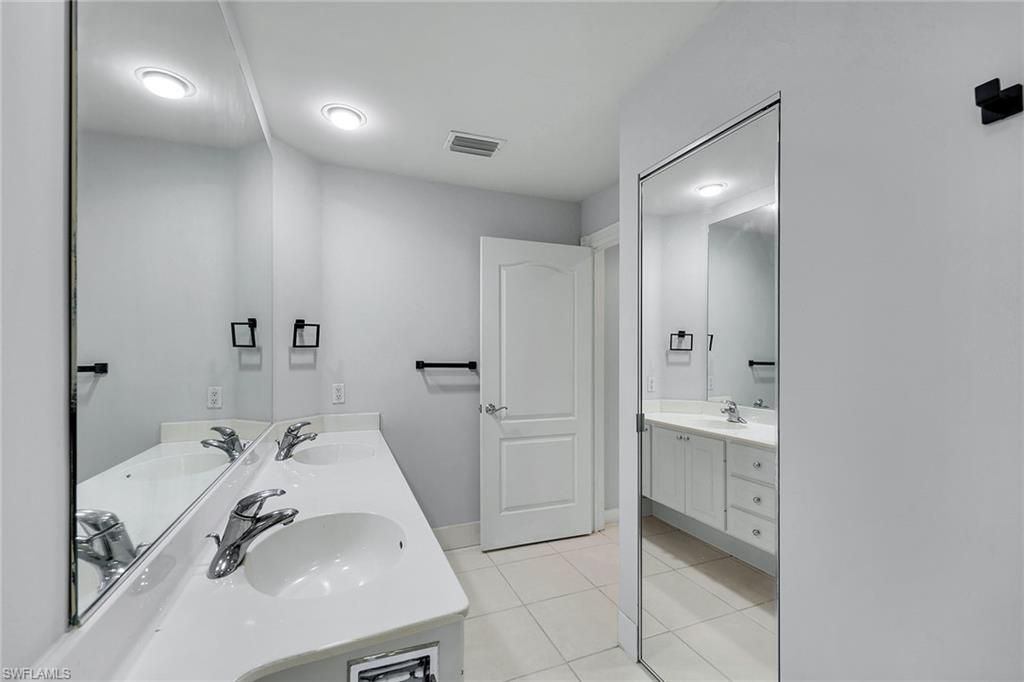 4922 Kingston Way, Naples, FL 34119 Photo
