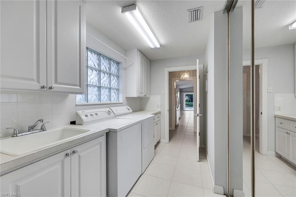 4922 Kingston Way, Naples, FL 34119 Photo