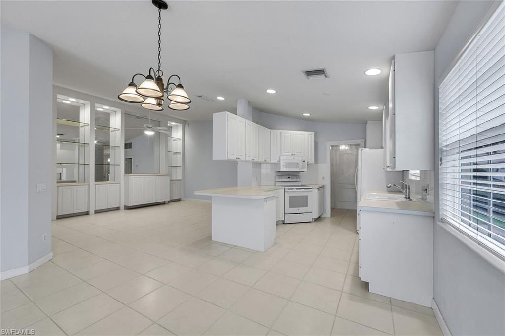 4922 Kingston Way, Naples, FL 34119 Photo