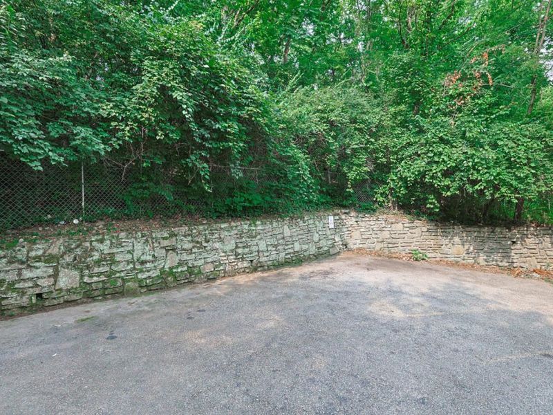 2651 Westbrook Drive, Cincinnati, OH 45211 Photo 18
