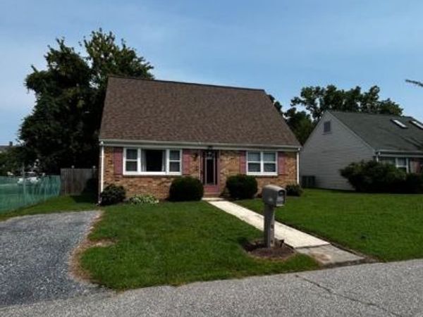 605 AUGUST, EASTON, MD 21601
