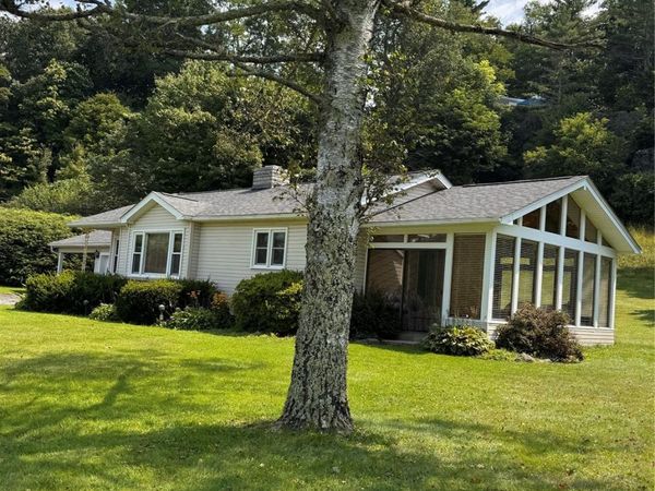 189 Old NC 181 Highway , Newland, NC 28657