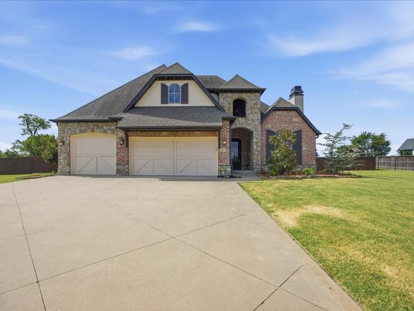 2114 E 176th Street S, Mounds, OK 74047