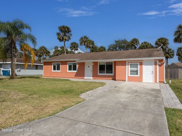 1203 Linmoor Circle NE , Palm Bay, FL 32907