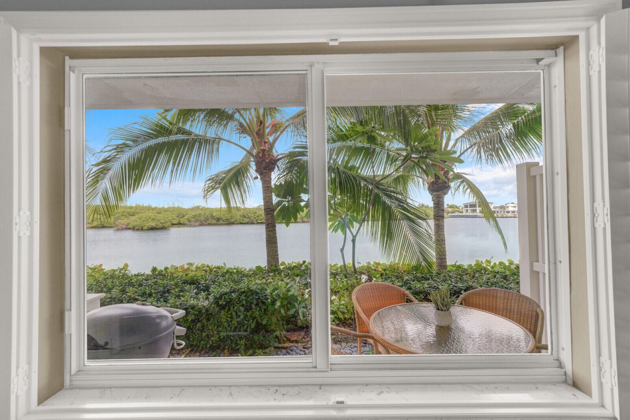 6520 N Ocean Boulevard, Unit 6, Ocean Ridge, FL 33435 Photo