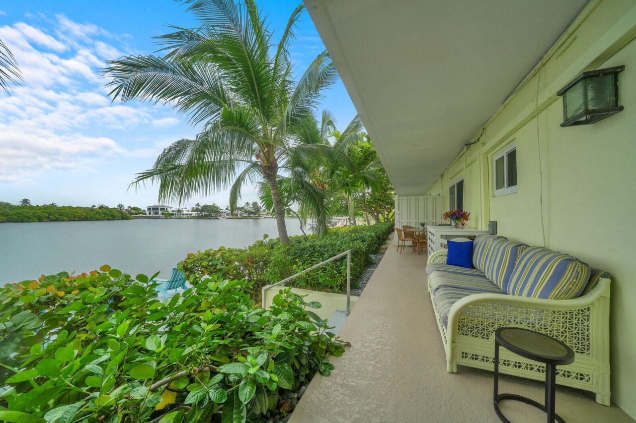 6520 N Ocean Boulevard, Unit 6, Ocean Ridge, FL 33435 Photo