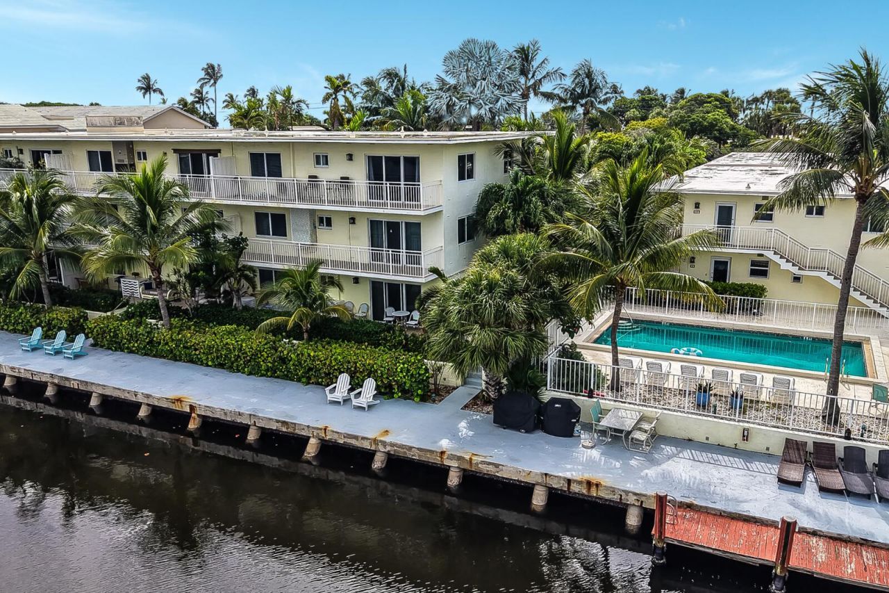 6520 N Ocean Boulevard, Unit 6, Ocean Ridge, FL 33435 Photo